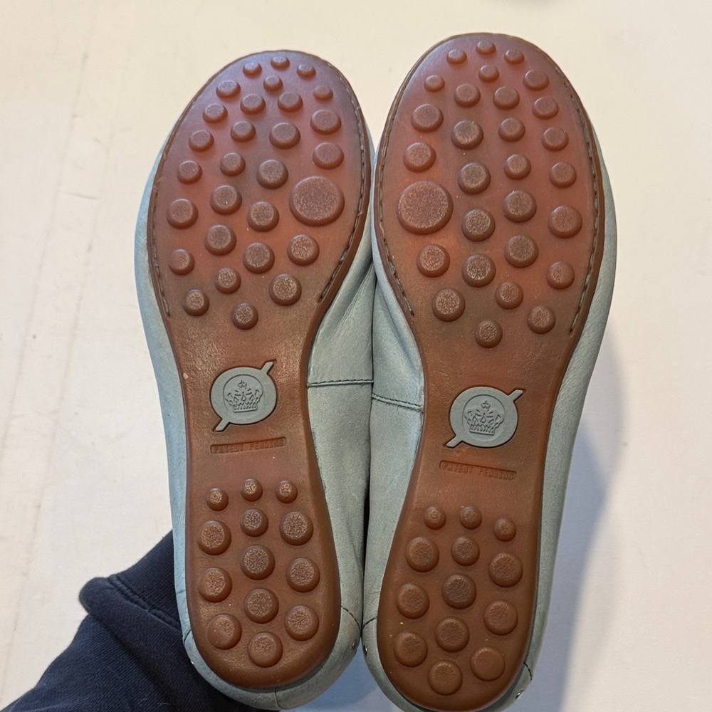 Born Sky Blue Loafers with Floral Detail - Picture 4 of 4